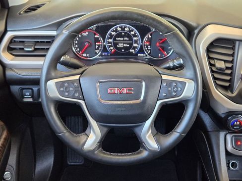 Used 2023 GMC Acadia Denali FWD image 21