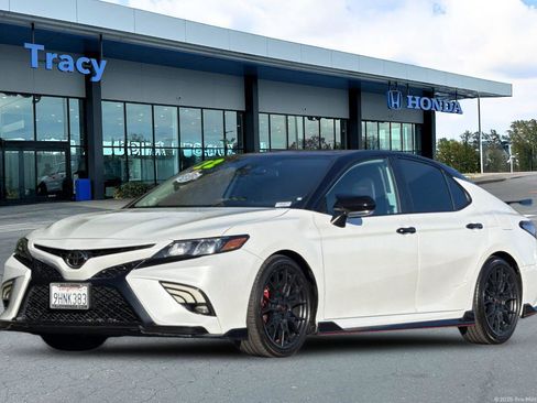 Used 2022 Toyota Camry TRD image 13