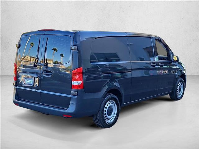 Used 2023 Mercedes-Benz Metris image 5