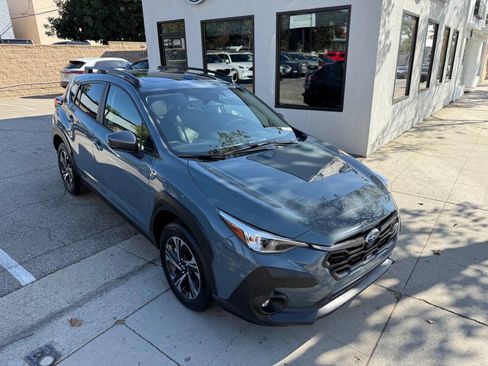 Used 2024 Subaru Crosstrek 2.0i Premium AWD/4WD image 13