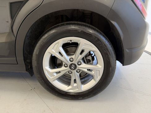Used 2023 Hyundai Kona SEL image 45