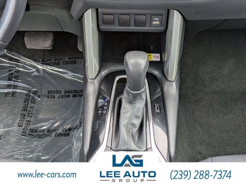 Used 2022 Toyota Corolla Cross LE FWD image 16