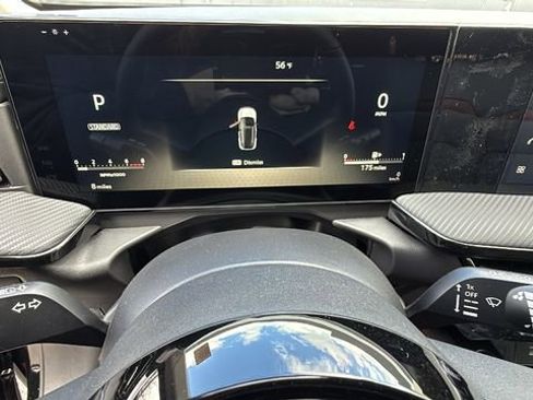 New 2026 Nissan Kicks SR w/ SR Premium Package image 21