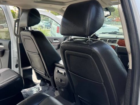 Used 2014 Chevrolet Tahoe LTZ image 13