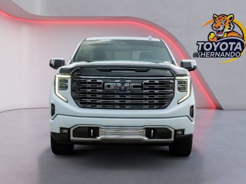 Used 2026 GMC Sierra 1500 Denali Ultimate AWD/4WD image 2