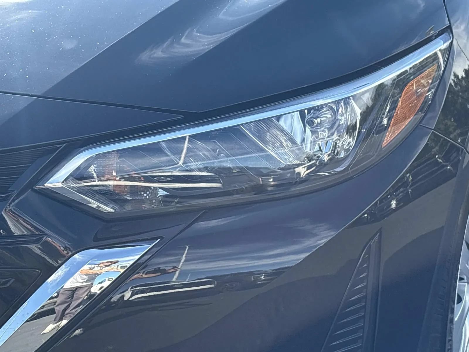 Used 2024 Nissan Sentra S FWD image 9