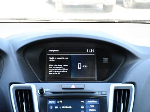 Used 2018 Acura TLX image 25