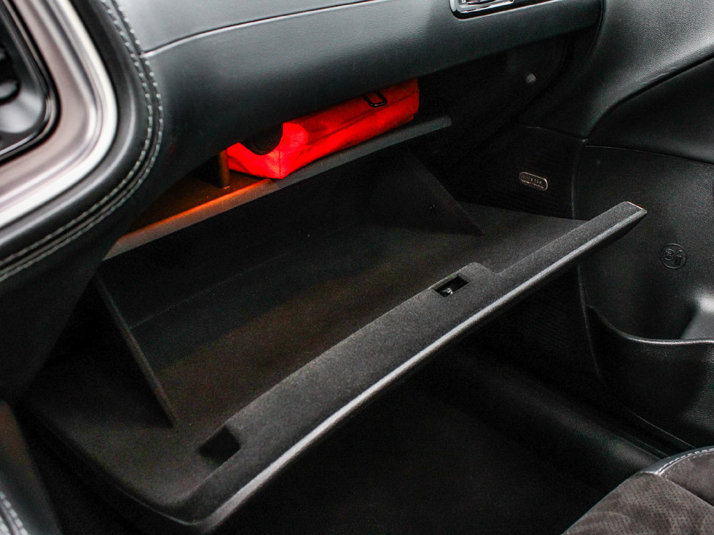 Used 2022 Dodge Challenger R/T Scat Pack RWD image 16