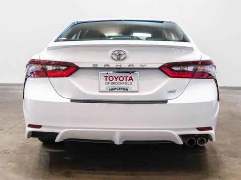 Used 2024 Toyota Camry SE w/ Cold Weather Package FWD image 8