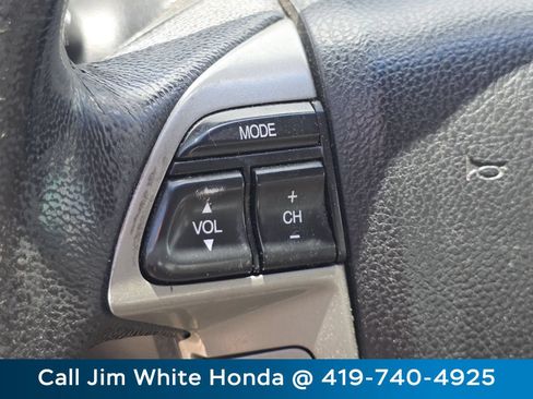 Used 2011 Honda Accord EX-L image 17
