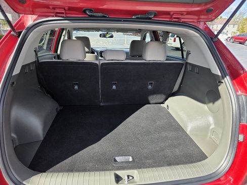 Used 2018 Kia Sportage LX image 16