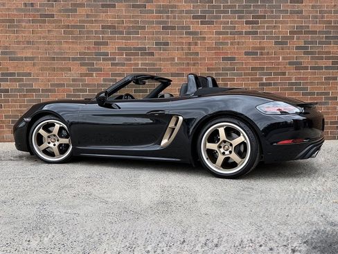 Certified 2022 Porsche 718 Boxster 25th Years image 3