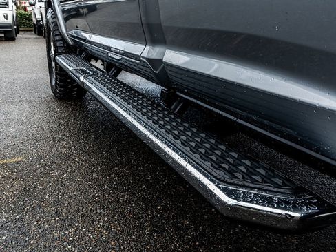 Used 2019 RAM 3500 Laramie image 24