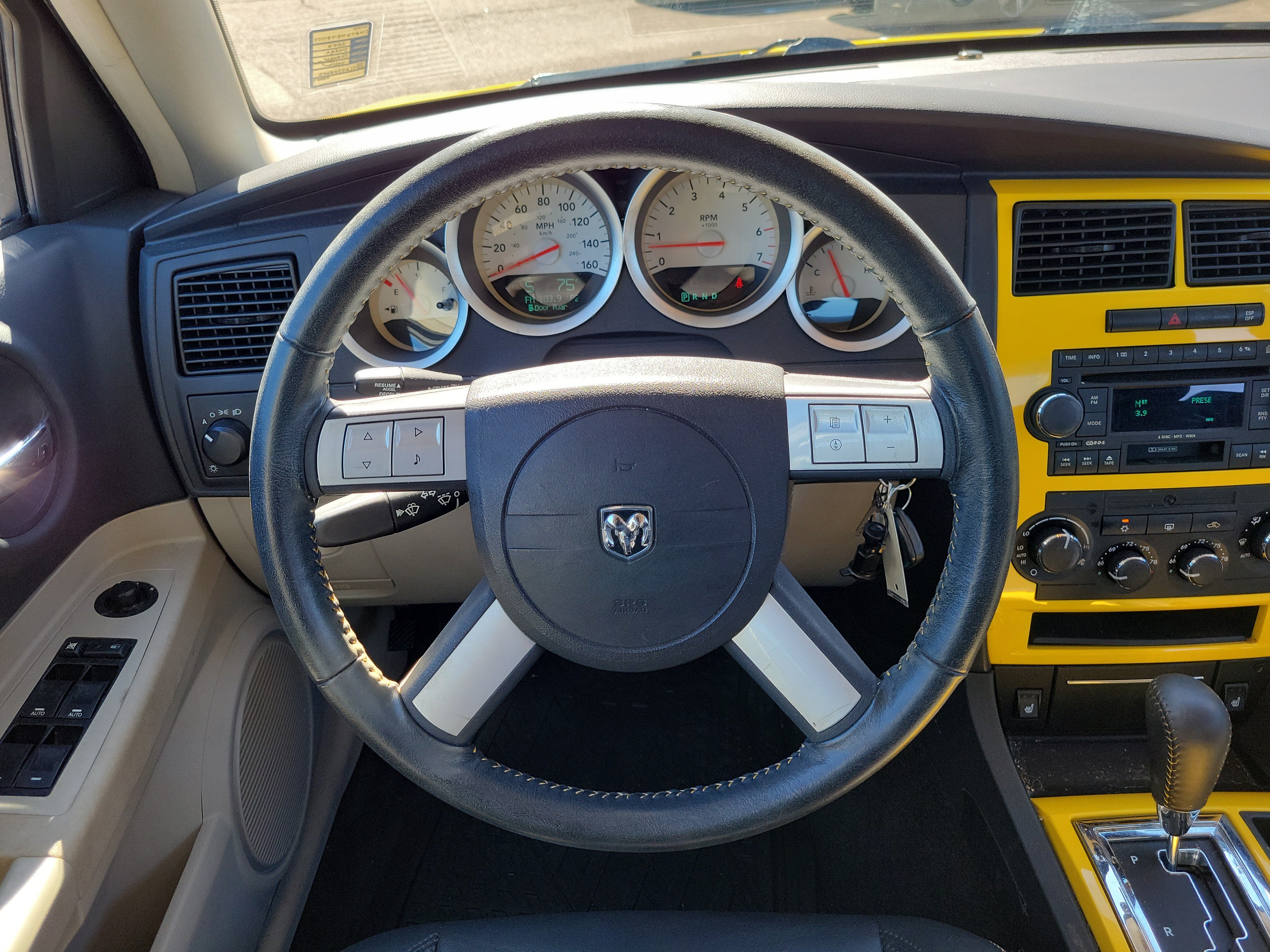 Used 2006 Dodge Charger R/T RWD image 13
