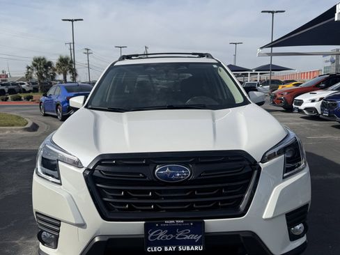 Used 2022 Subaru Forester Premium w/ Popular Package #1 image 2