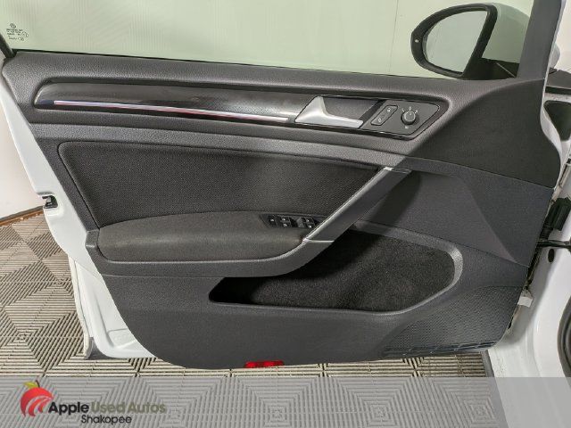 Used 2015 Volkswagen GTI S FWD image 10