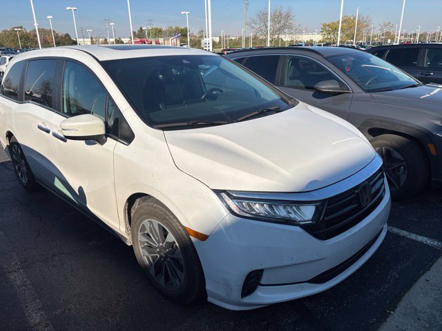 Used 2024 Honda Odyssey EX-L image 3