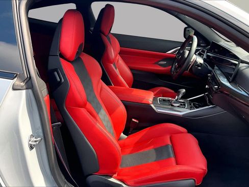 Used 2026 BMW M4 Competition RWD image 8