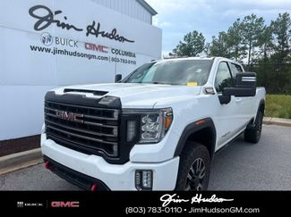 Used 2020 GMC Sierra 2500 AT4 w/ AT4 Premium Package AWD/4WD video 1