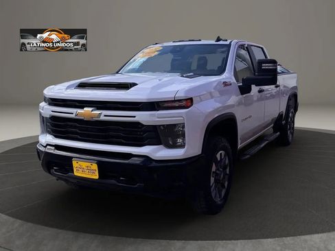 Used 2024 Chevrolet Silverado 2500 Custom w/ Custom Value Package AWD/4WD image 3