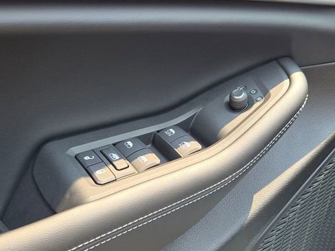 New 2025 Jeep Grand Cherokee L Limited image 24