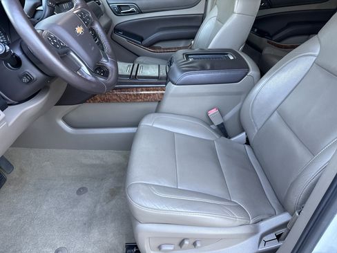 Used 2015 Chevrolet Tahoe LTZ image 9