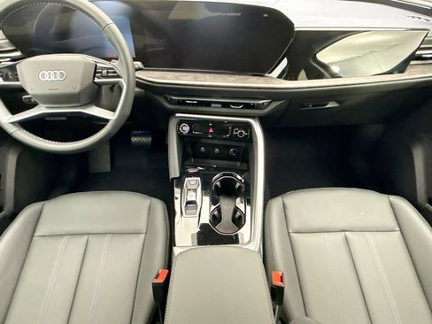 Used 2026 Audi Q5 Premium Plus w/ Premium Plus AWD/4WD image 13