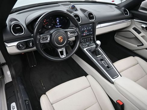 Certified 2023 Porsche 718 Boxster GTS image 4