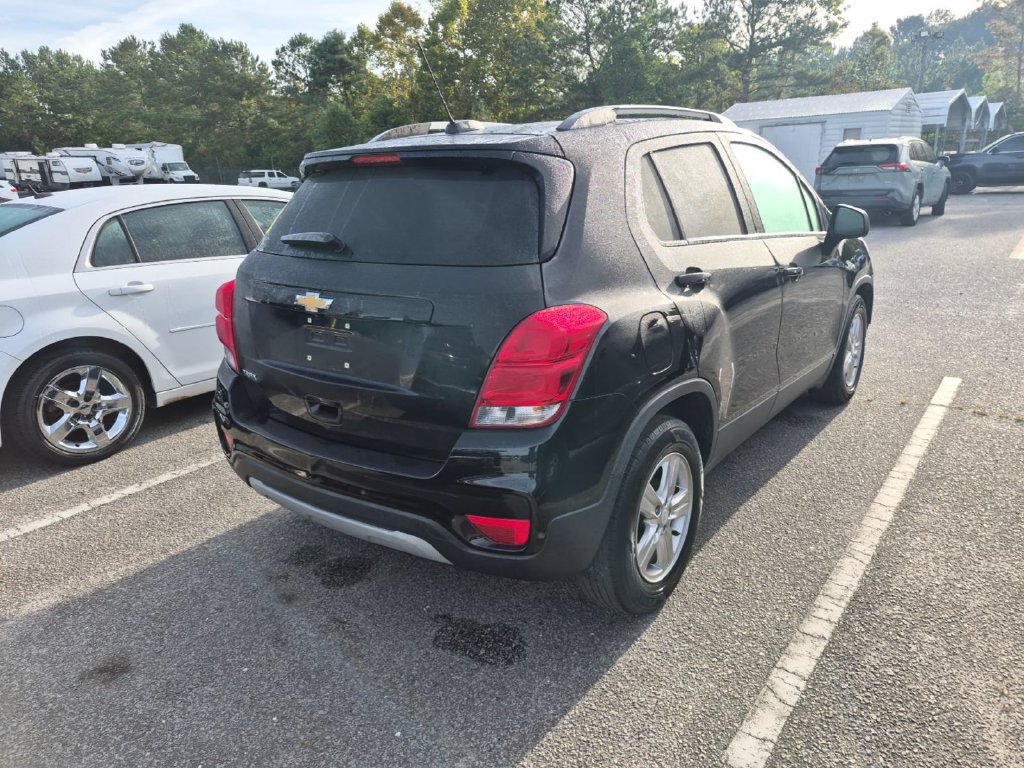 Used 2021 Chevrolet Trax LT FWD image 3