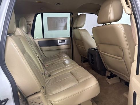 Used 2013 Ford Expedition EL XLT image 5