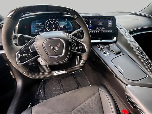 Used 2023 Chevrolet Corvette Z06 RWD image 13