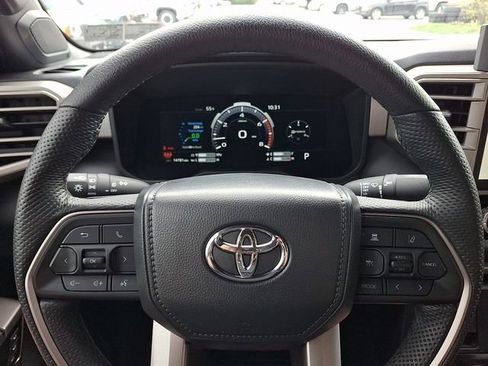Used 2025 Toyota Tundra Limited w/ TRD Off-Road Package AWD/4WD image 17