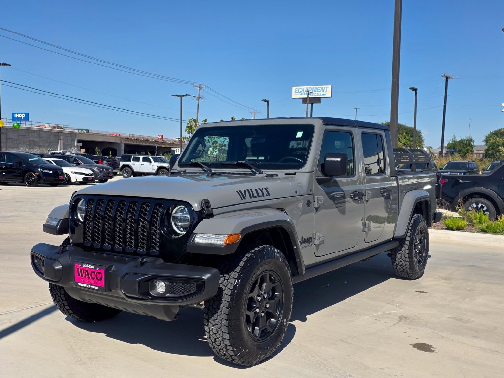 Used 2022 Jeep Gladiator Sport AWD/4WD image 3
