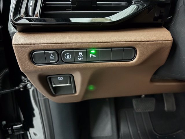 Used 2026 Acura MDX w/ Technology Package FWD image 31