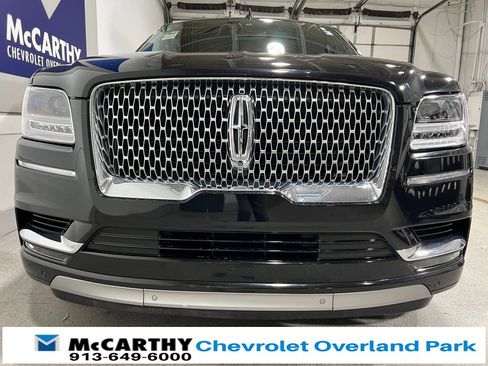 Used 2020 Lincoln Navigator Reserve image 10