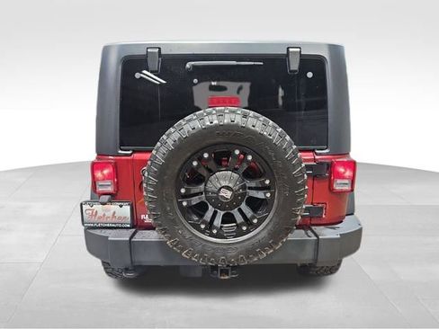 Used 2013 Jeep Wrangler Rubicon w/ PWR Convenience Group image 5