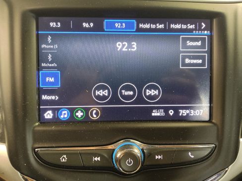 Used 2020 Chevrolet Sonic LT FWD image 25