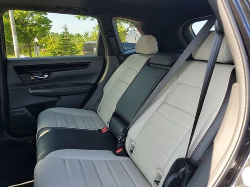 Used 2025 Honda CR-V Sport Touring image 11