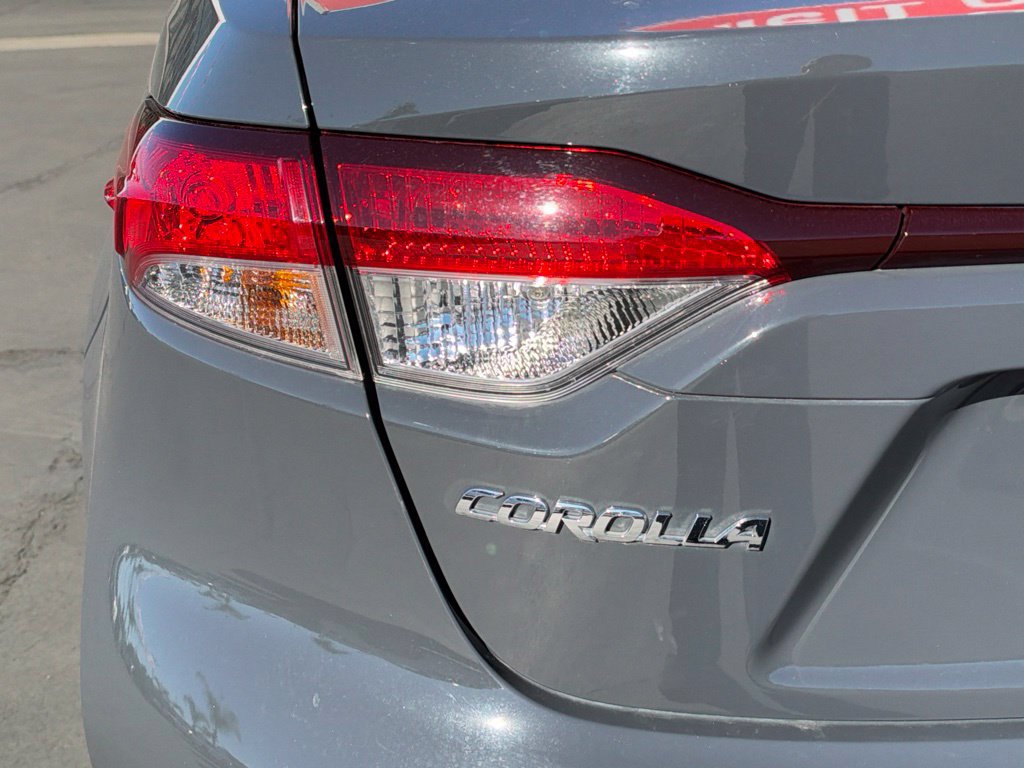 Used 2024 Toyota Corolla LE FWD image 13