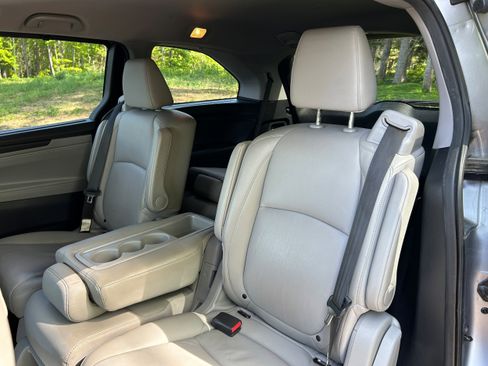 Used 2019 Honda Odyssey EX-L image 21