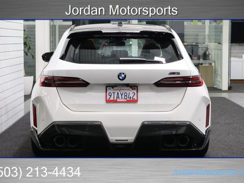 Used 2025 BMW M5 Touring w/ M Driver's Package image 9