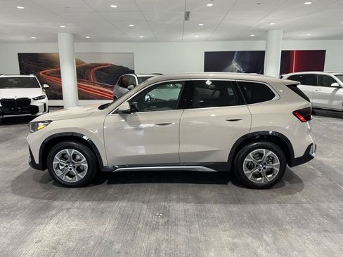 New 2026 BMW X1 xDrive28i w/ Convenience Package image 4