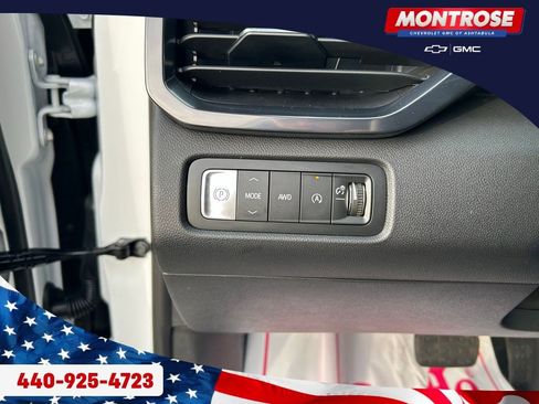 New 2026 GMC Acadia AT4 image 13