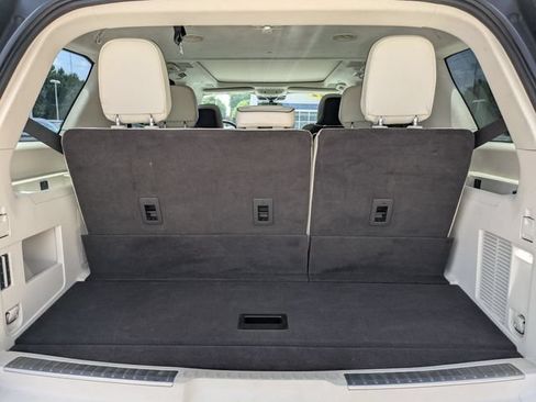 Certified 2022 Lincoln Navigator Black Label AWD/4WD image 7