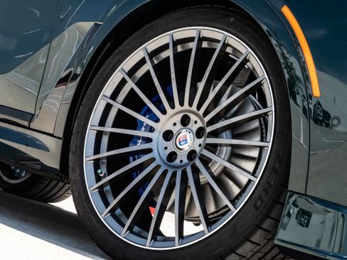 New 2026 BMW ALPINA XB7 AWD/4WD image 10