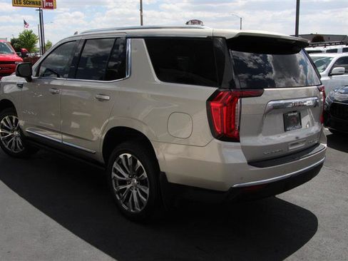 Used 2022 GMC Yukon Denali AWD/4WD image 5