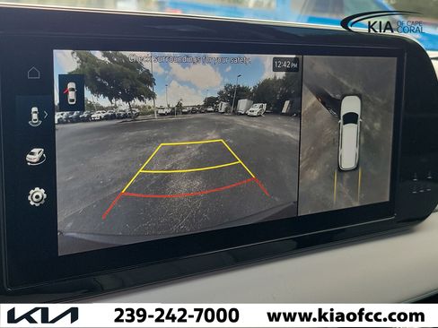 Used 2024 Hyundai Palisade SEL w/ Premium Package FWD image 28