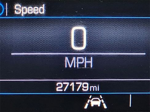 Used 2024 GMC Terrain SLE image 19