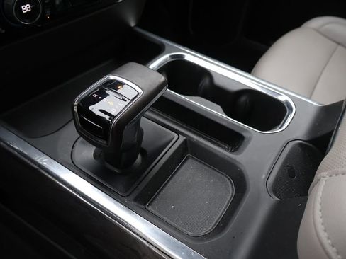 Used 2023 Chevrolet Silverado 1500 LTZ w/ LTZ Premium Package image 31