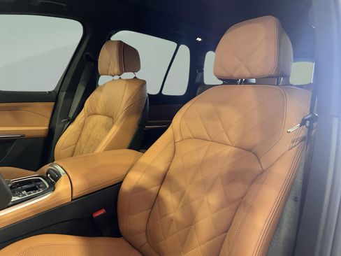 Used 2026 BMW X5 xDrive40i image 25